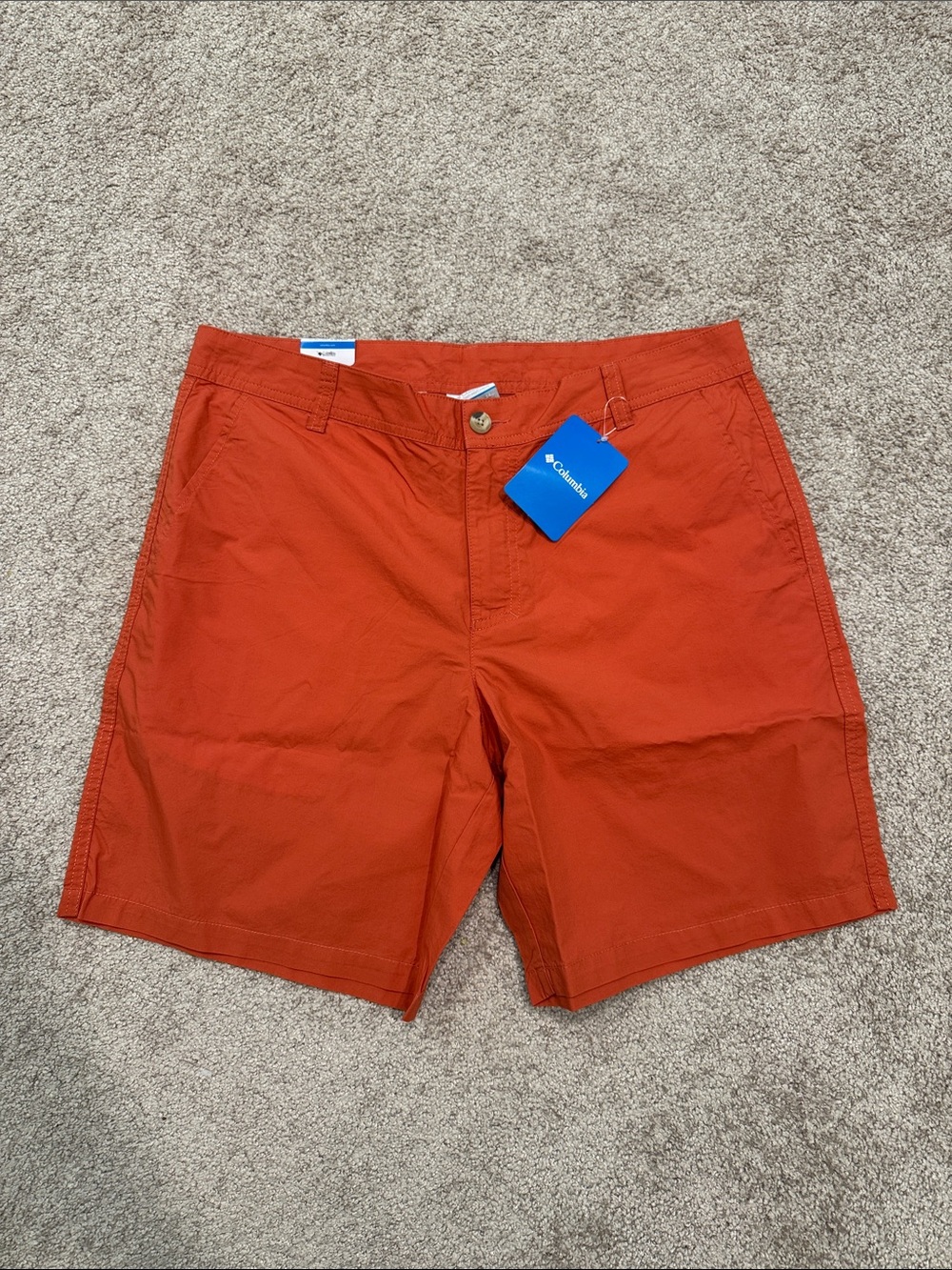 Men’s Size 34 Columbia Washed Out Short Orange